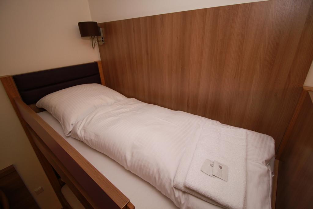 Slamba Hostel اوغسبورغ الغرفة الصورة